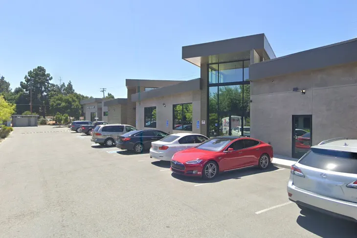 South Bay Animal Hospital & Pet Resort