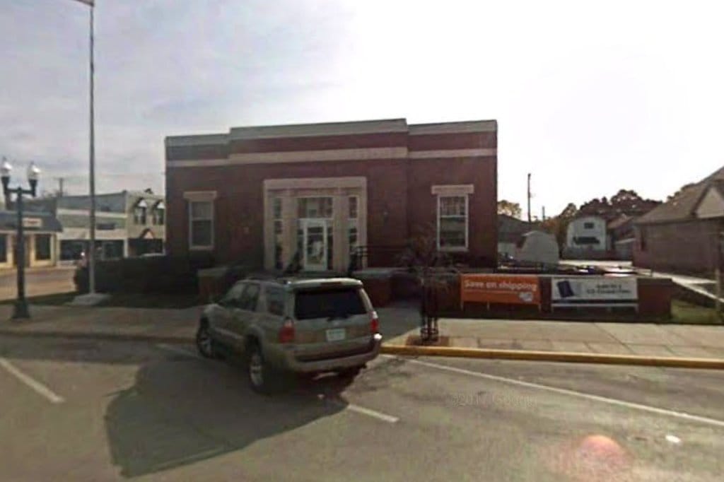 Gladstone Passport Office