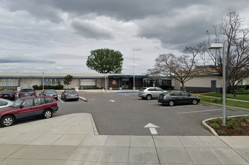 Oster Elementary School