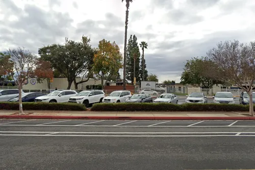 Golden Elementary School