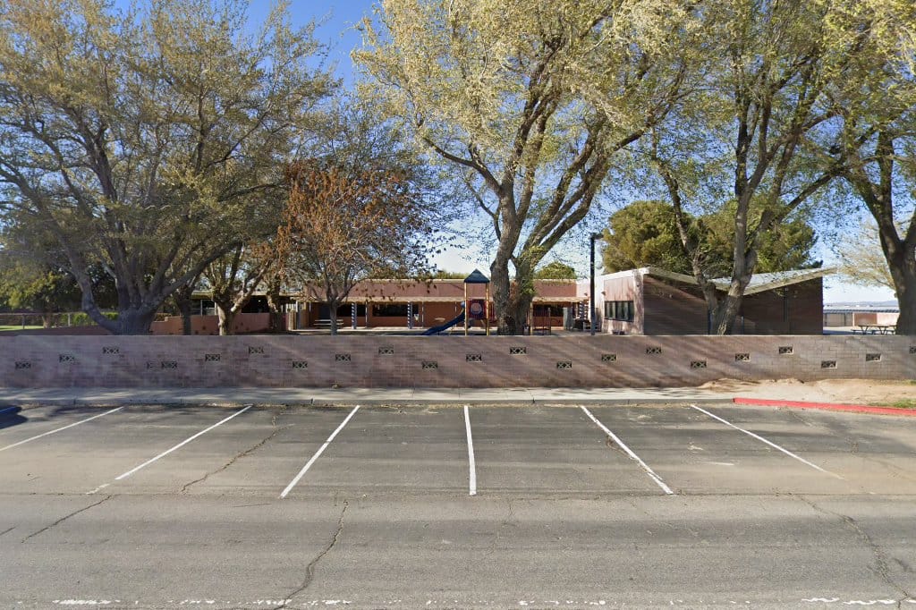 Del Sur Senior Elementary School