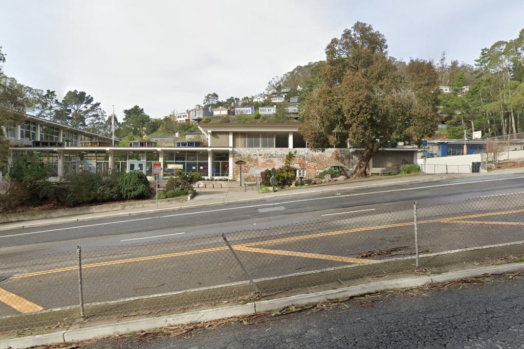 Clarendon Alternative Elementary School