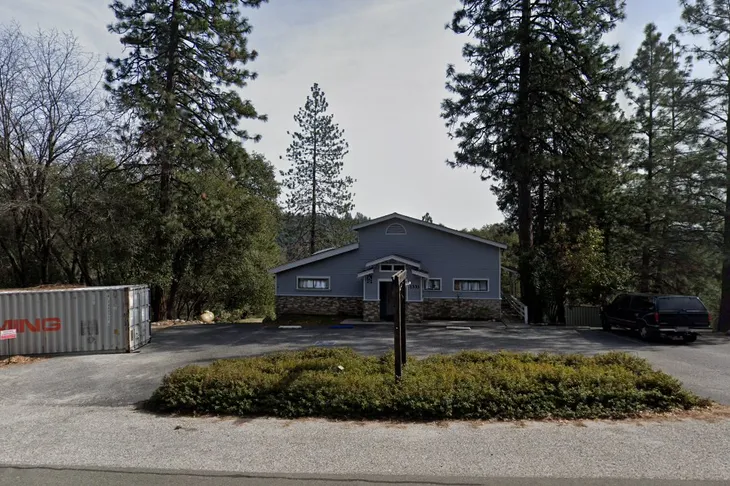 Colfax Veterinary Hospital