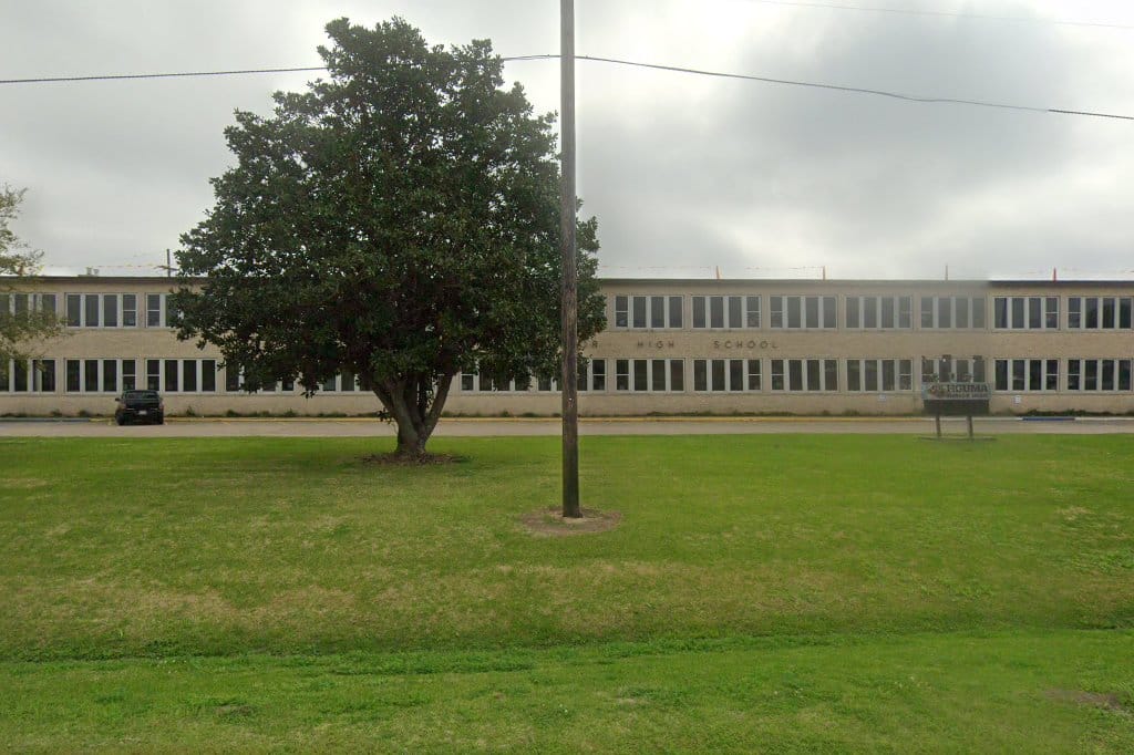 Houma Junior High School