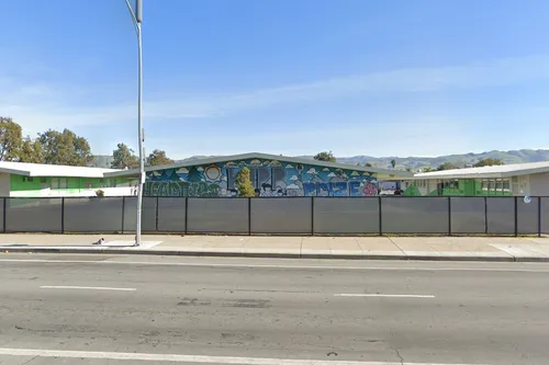 Downtown College Prep - Alum Rock School