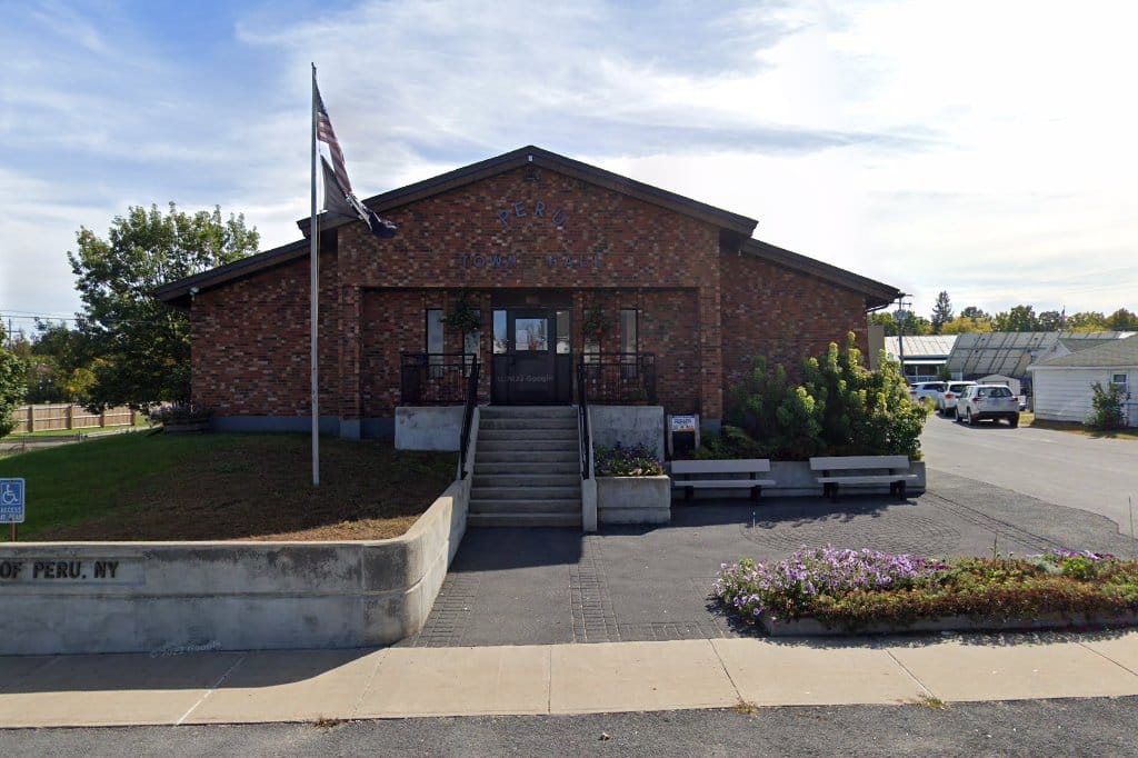 Peru Town Court