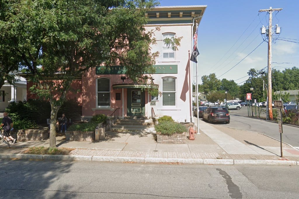 Red Hook Village Court