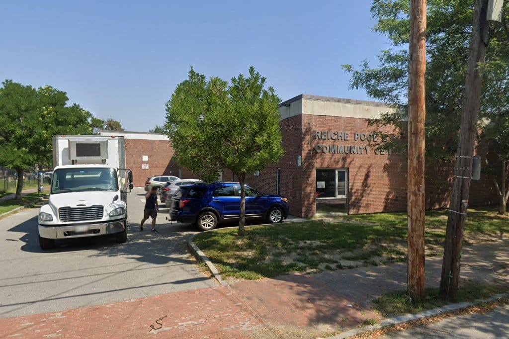 Howard C. Reiche Community School