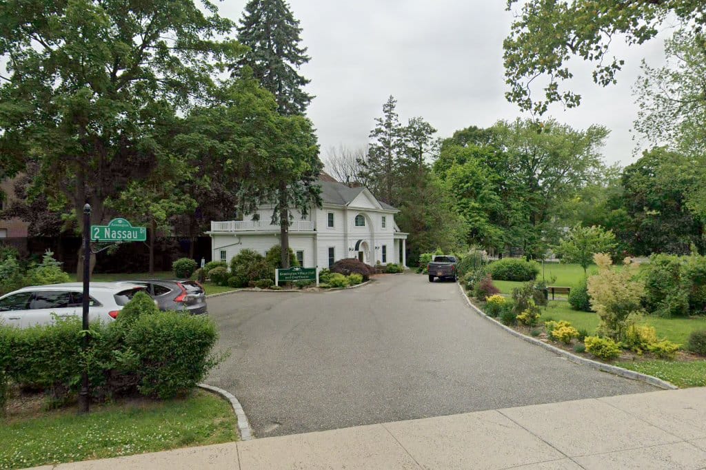 Kensington Village Court