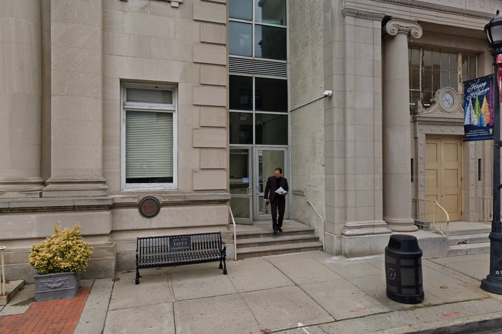 Glen Cove City Court