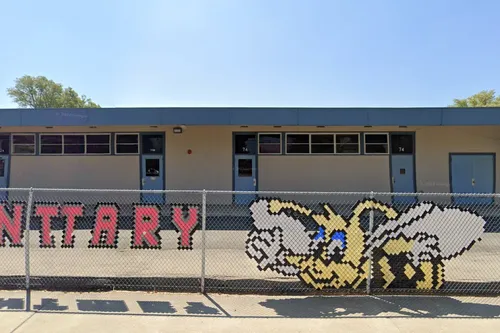 Handy Elementary School