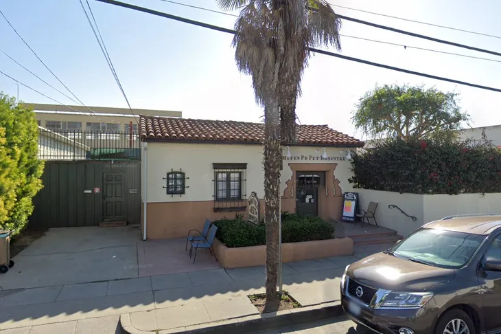 White's Pet Hospital