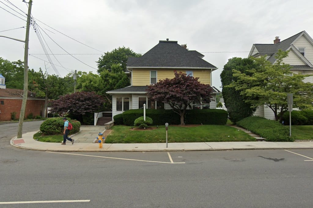 Bond Animal Hospital