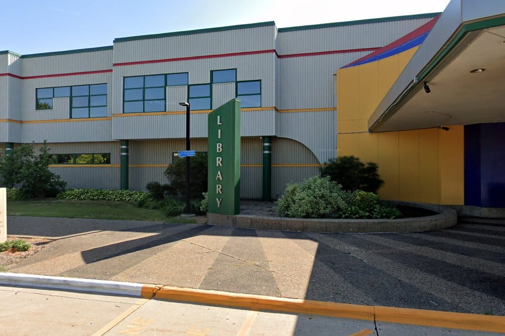 Bettendorf Public Library