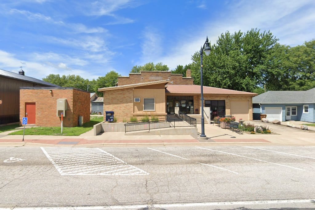 Auburn Public Library