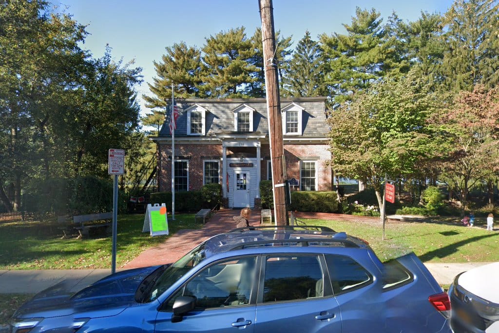 Huguenot Children's Library