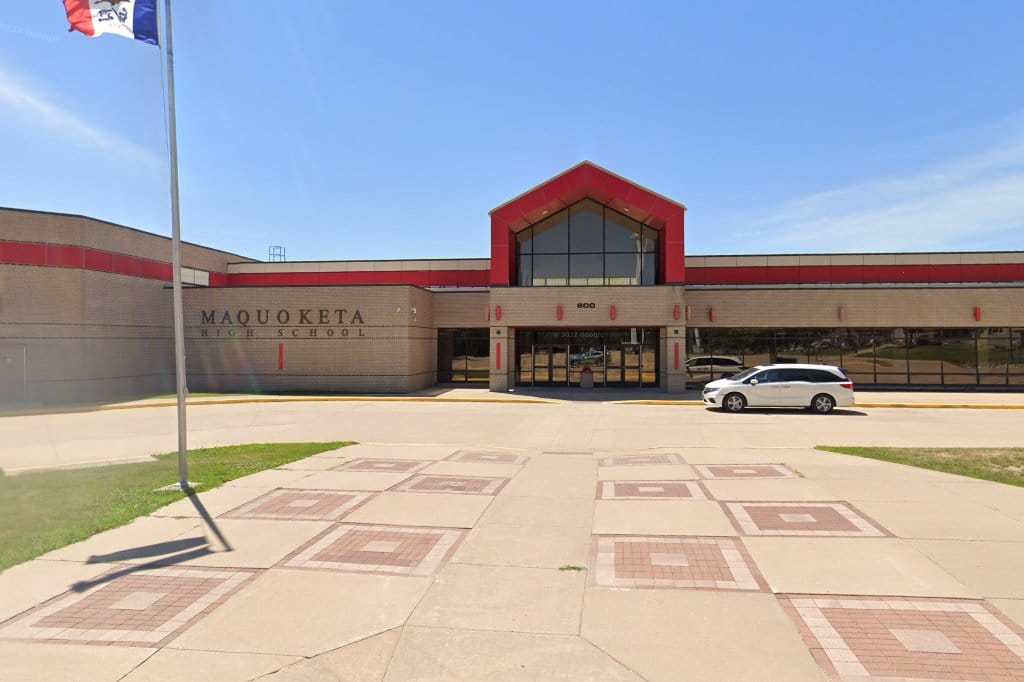 Maquoketa High School
