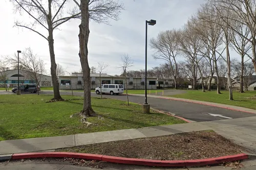 Bay Farm Elementary School