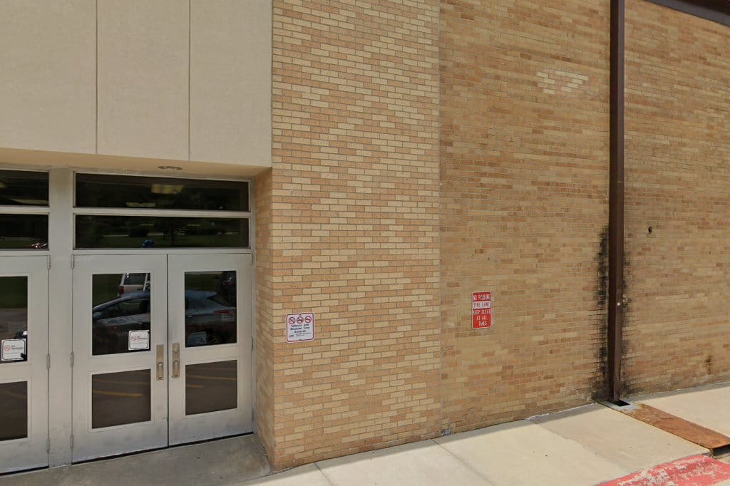 Lewis Central Middle School