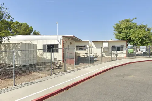 Empresa Elementary School