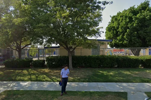 Strathern Elementary School