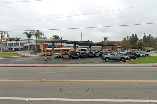 Suzanne Middle School
