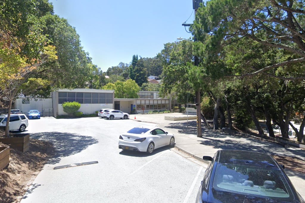 Glen Oaks Montessori