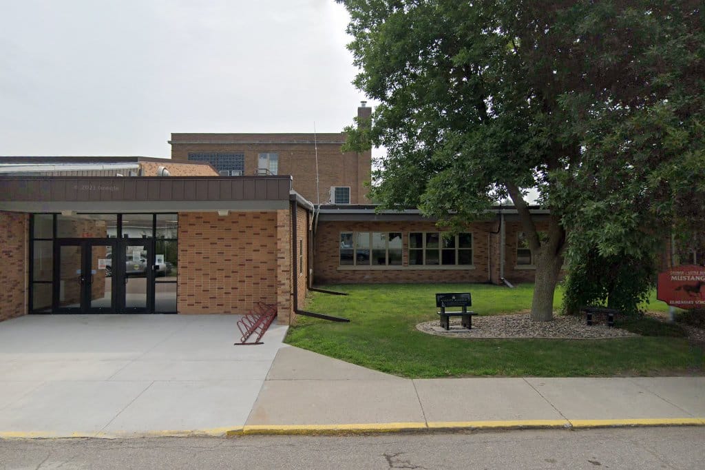 George-Little Rock Community School