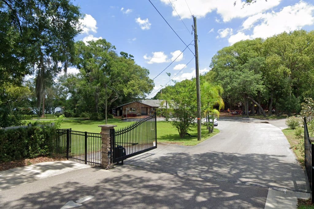 Lee Academy For Gifted Education