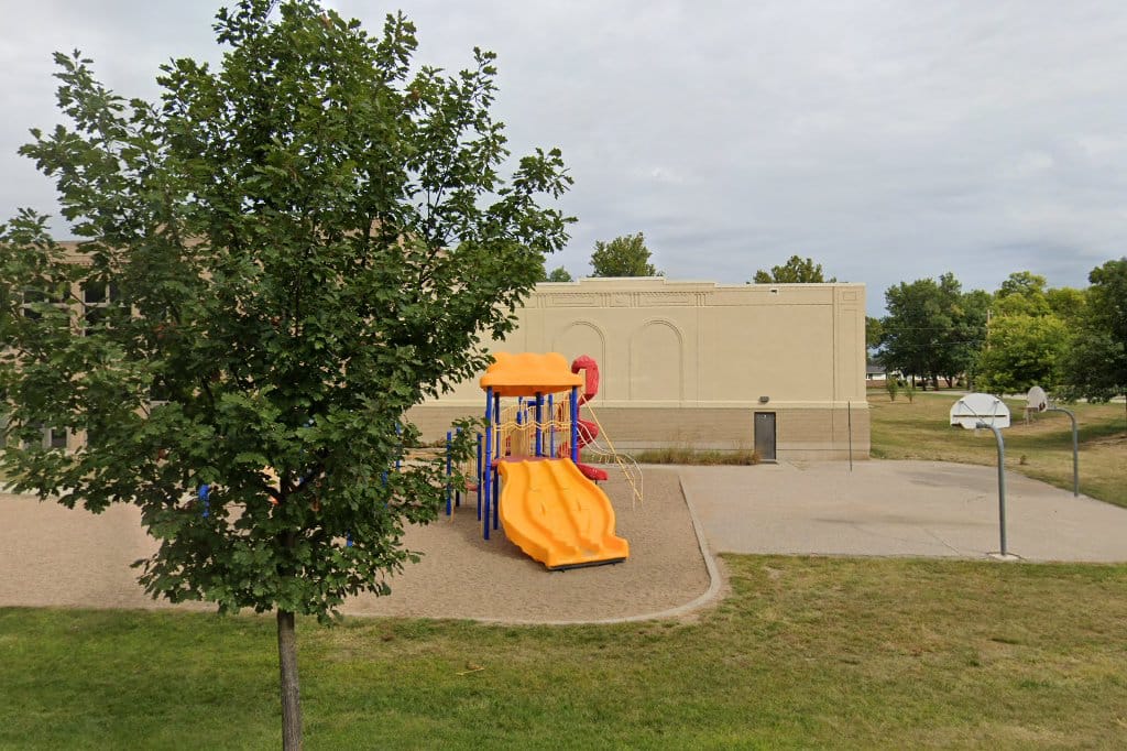 Elementary School at Valparaiso
