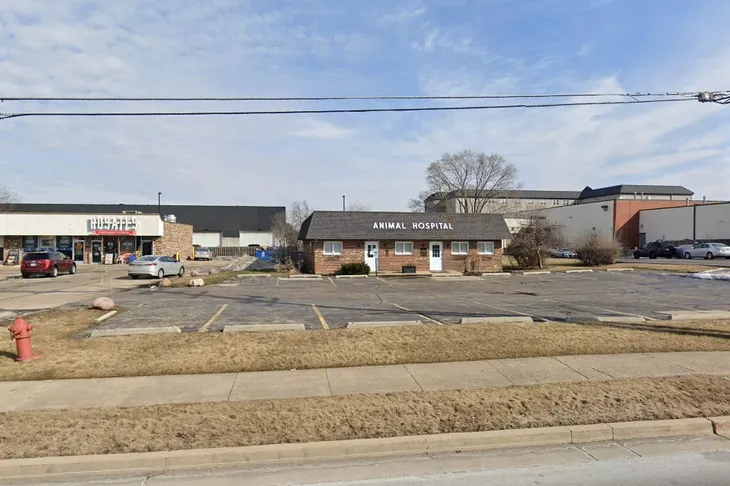 Rohlwing Road Animal Hospital