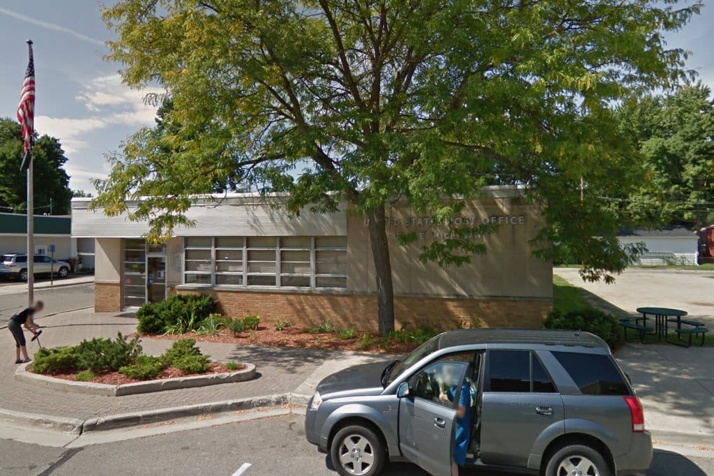 Leslie Passport Office