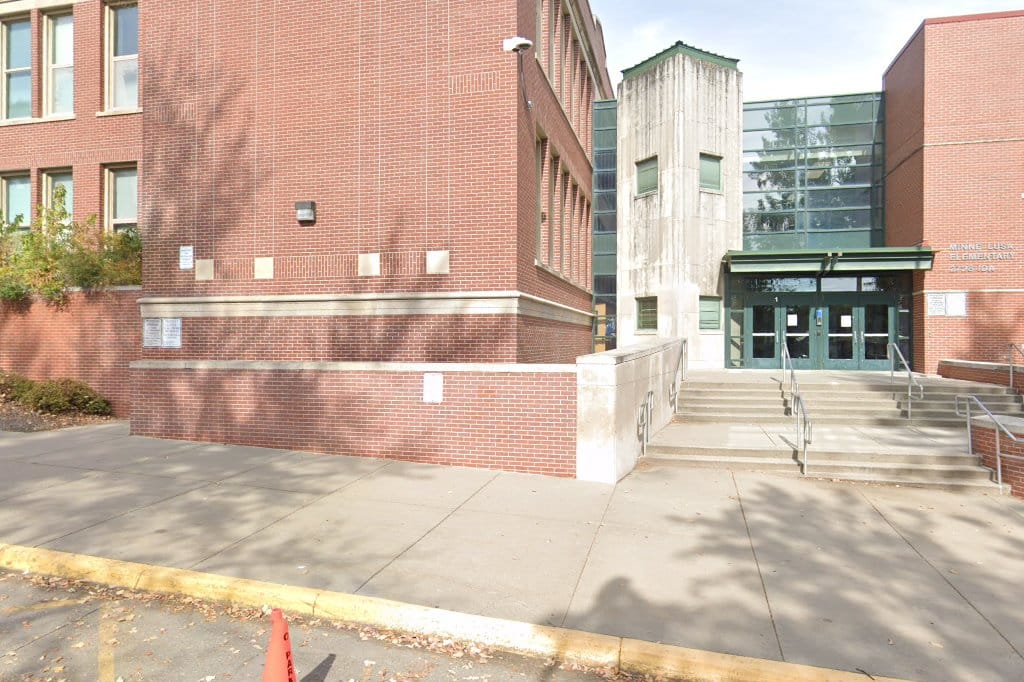 Minne Lusa Elementary School