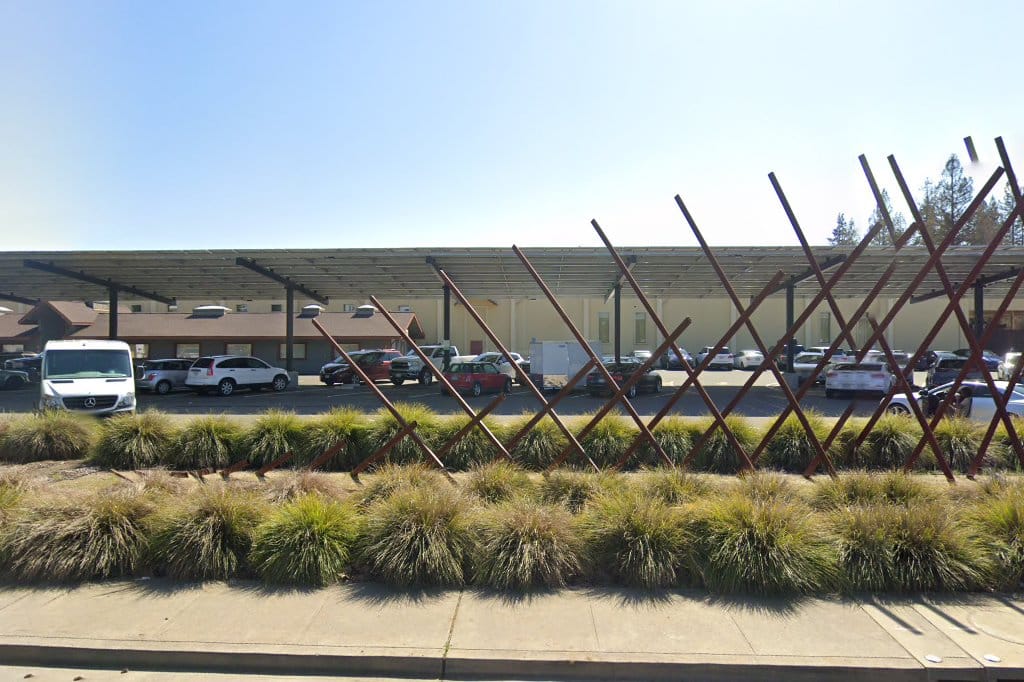 Healdsburg School