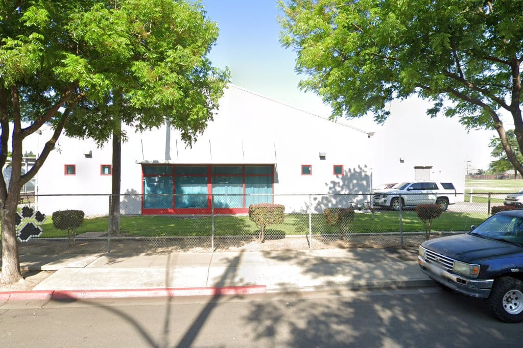 Mark Twain Junior High School