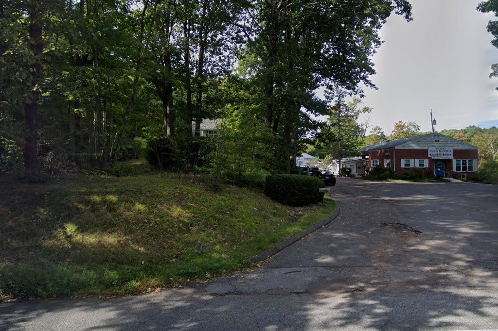 Holyoke Animal Hospital