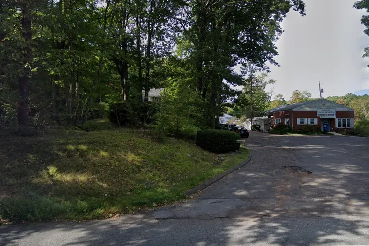 Holyoke Animal Hospital