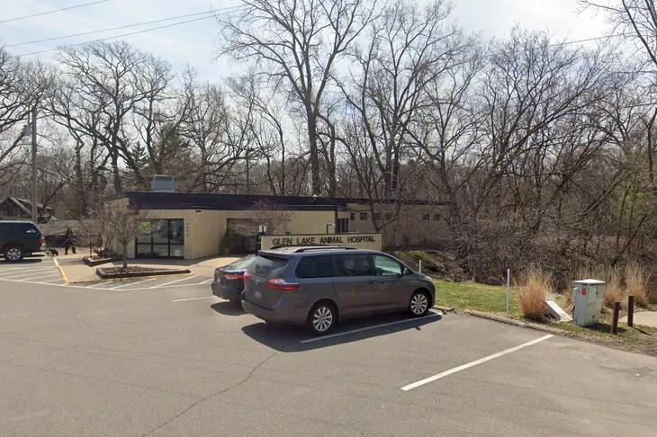 Glen Lake Animal Hospital