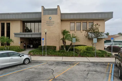 Veterans Memorial Library