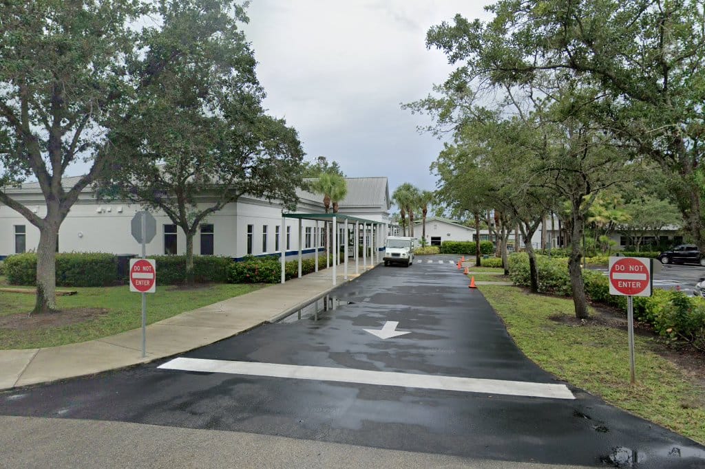 Seacrest Country Day School