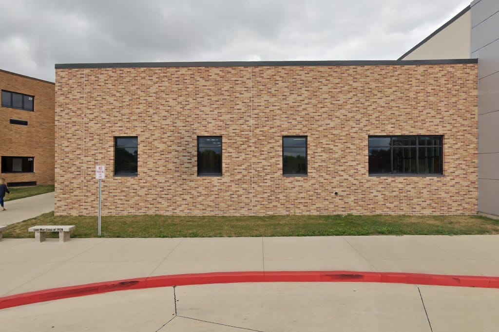 Linn-Mar High School