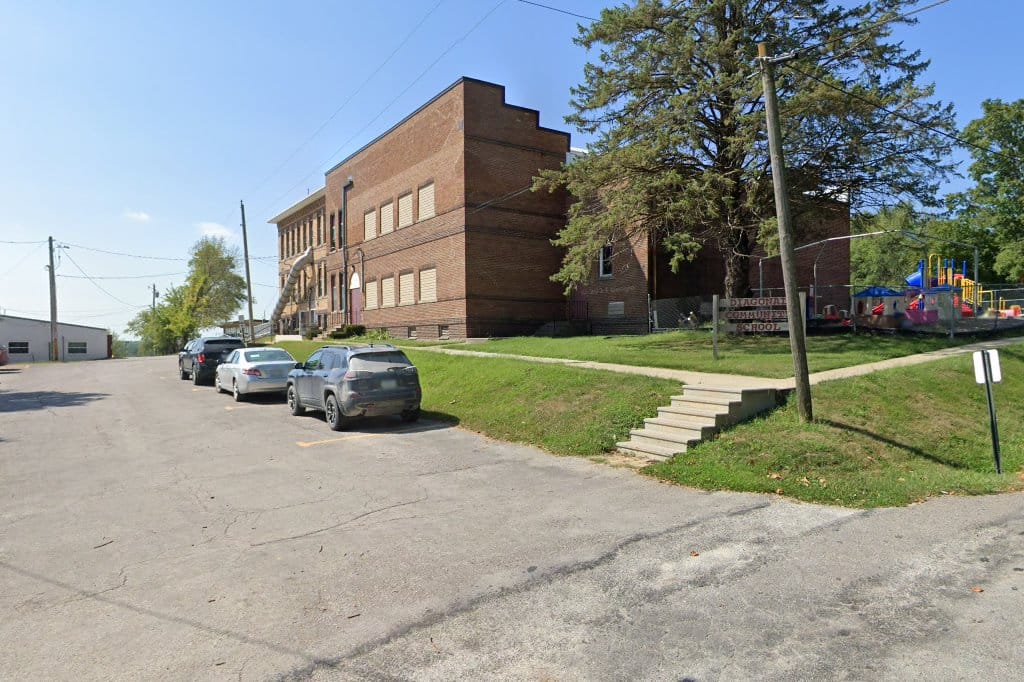 Diagonal Elementary School