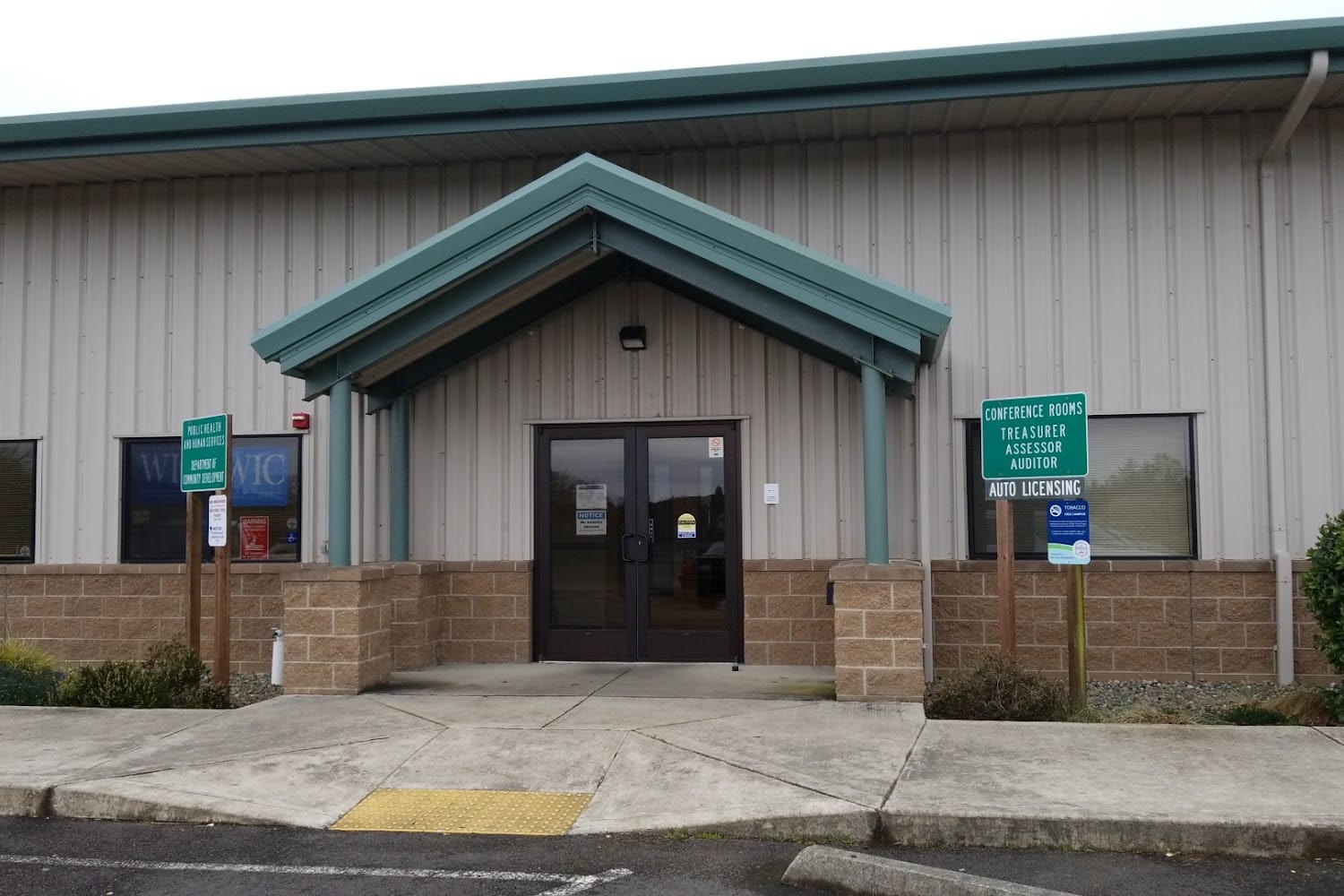 Long Beach Vehicle Licensing Office