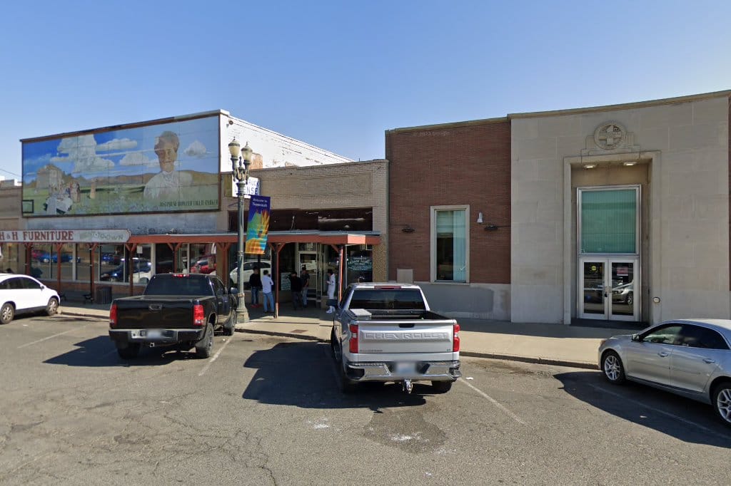 Toppenish Vehicle Licensing Office