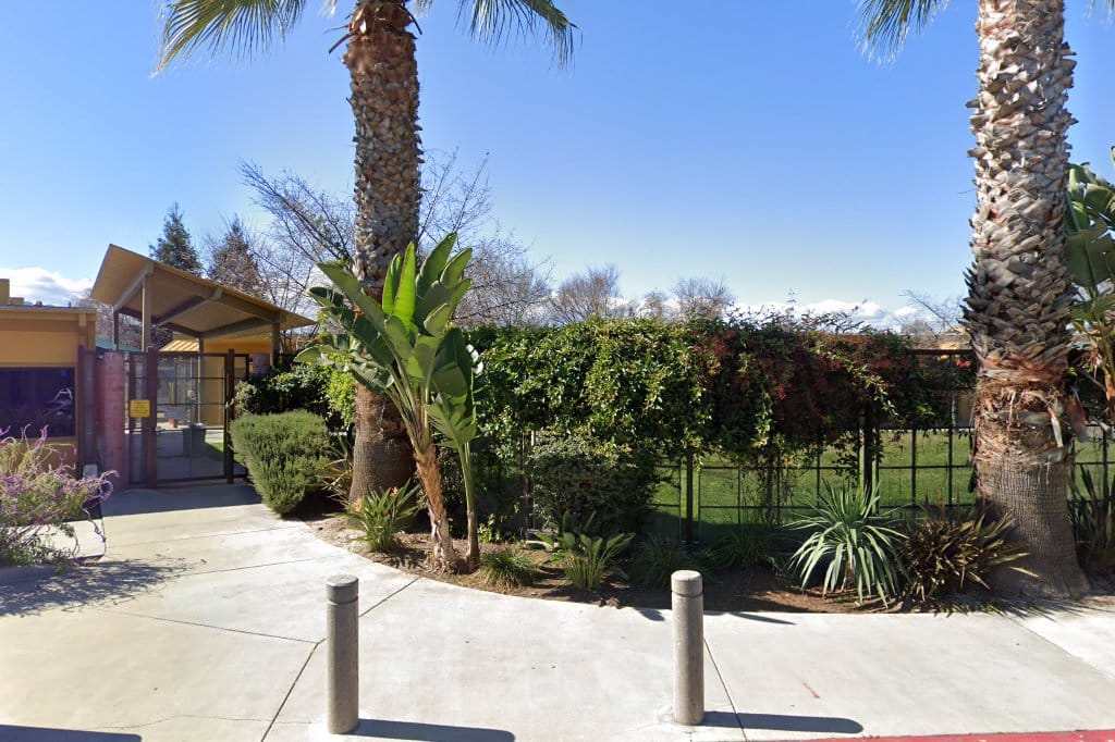 Broadway High School