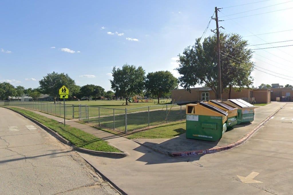 Lee Elementary School