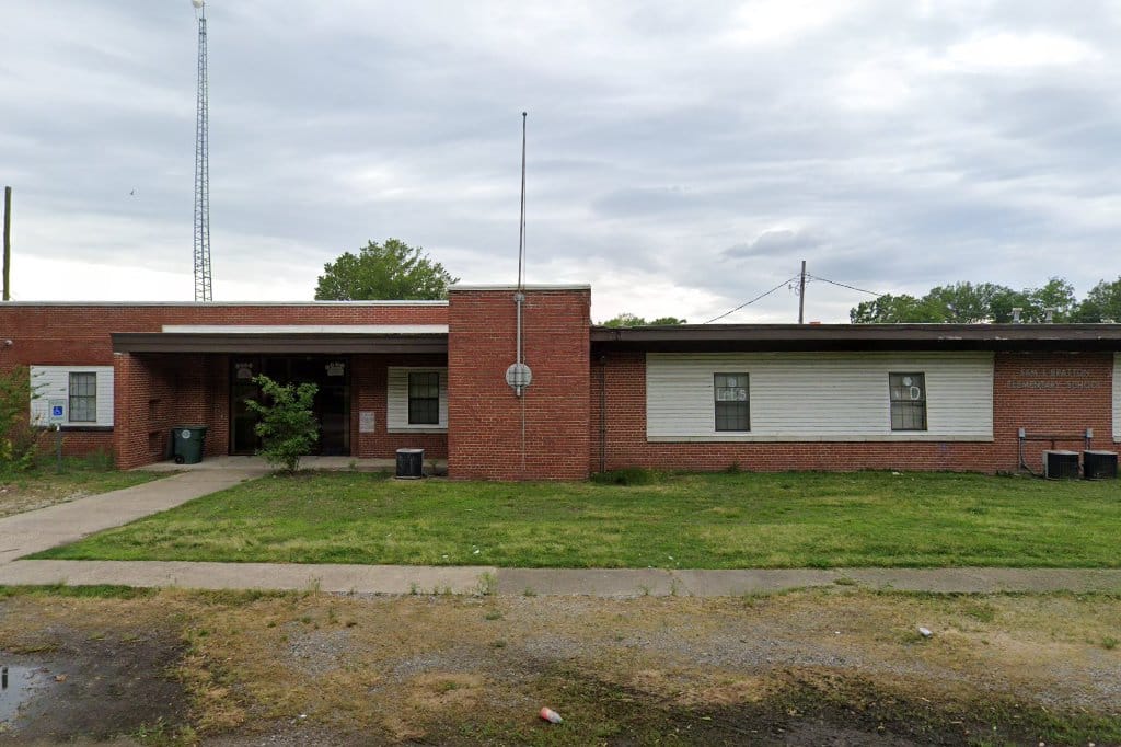 Earle Elementary School