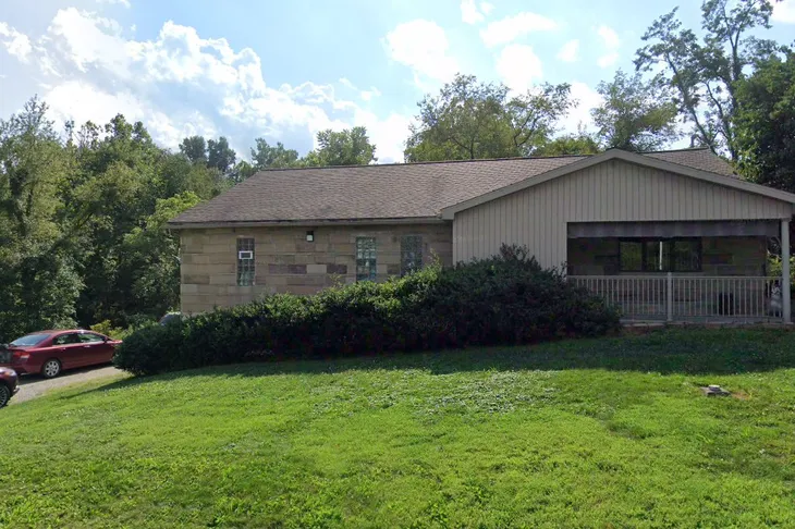 Duck Hollow Animal Hospital