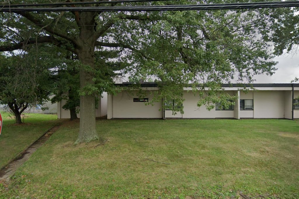 Line Lexington Veterinary Hospital
