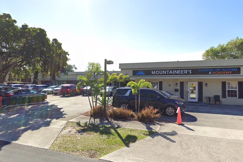 Poinciana Day School